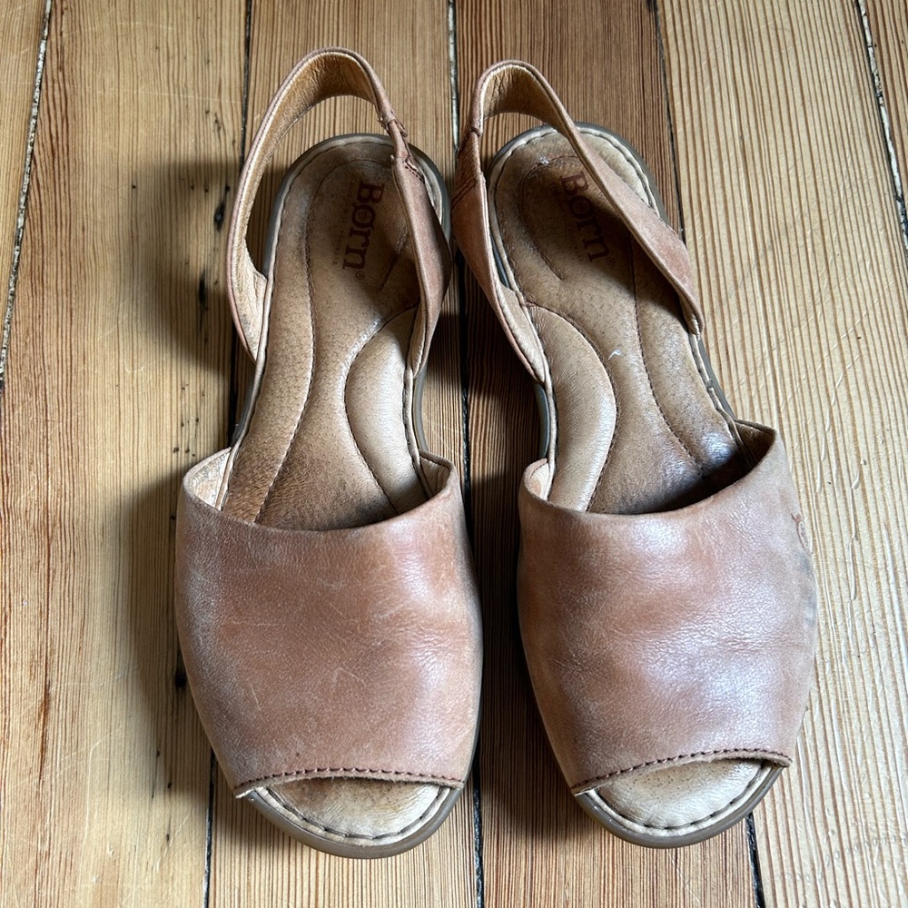 Born Inlet Sandals